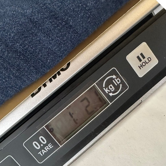 Cabi #3045 Slim Boyfriend Jeans Women's Size 8 Distressed Denim Blue Stretched - Picture 8 of 8